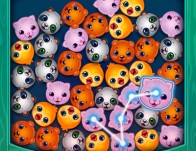 Play Fluffy Cuddlies
